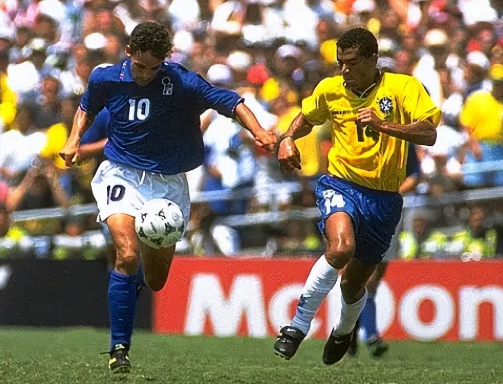 F1：红牛RB17量产版发布