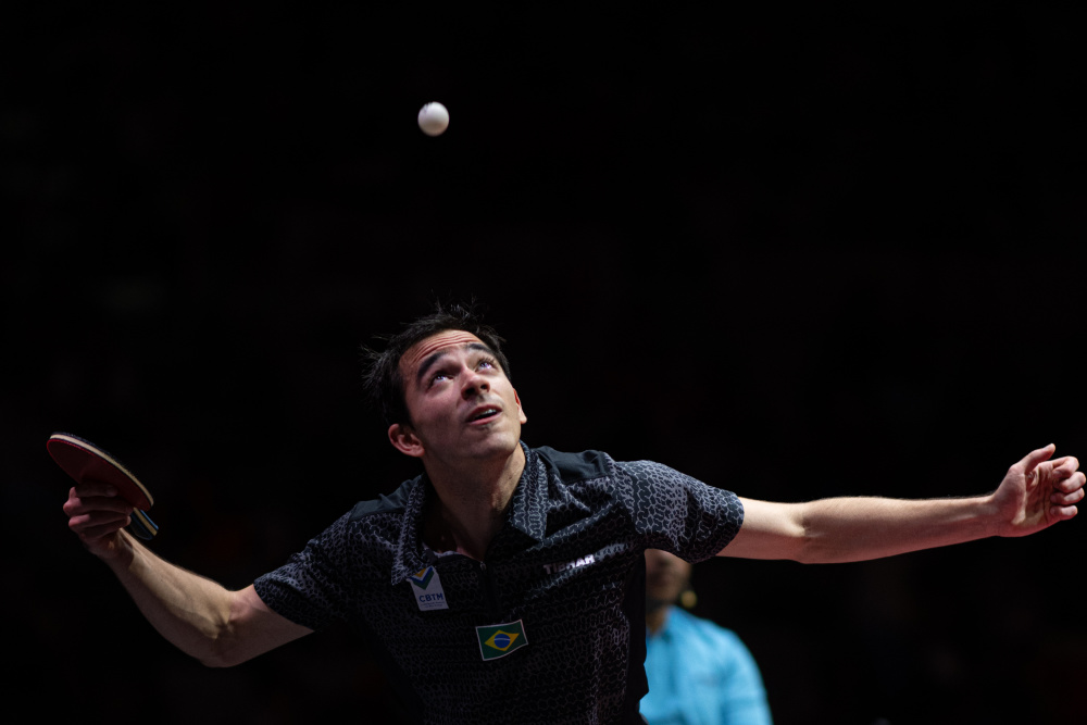 付豪在前场 付豪在前场